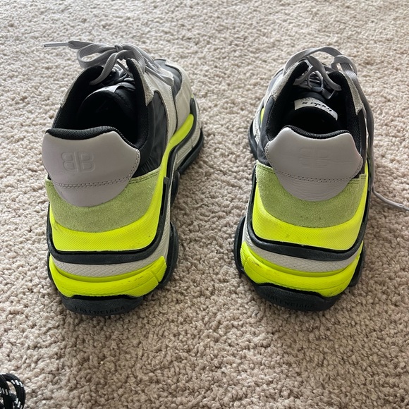 Balenciaga - Triple S Nylon, Suede and Leather Sneakers - Men - Light gray sz11 - Picture 4 of 12